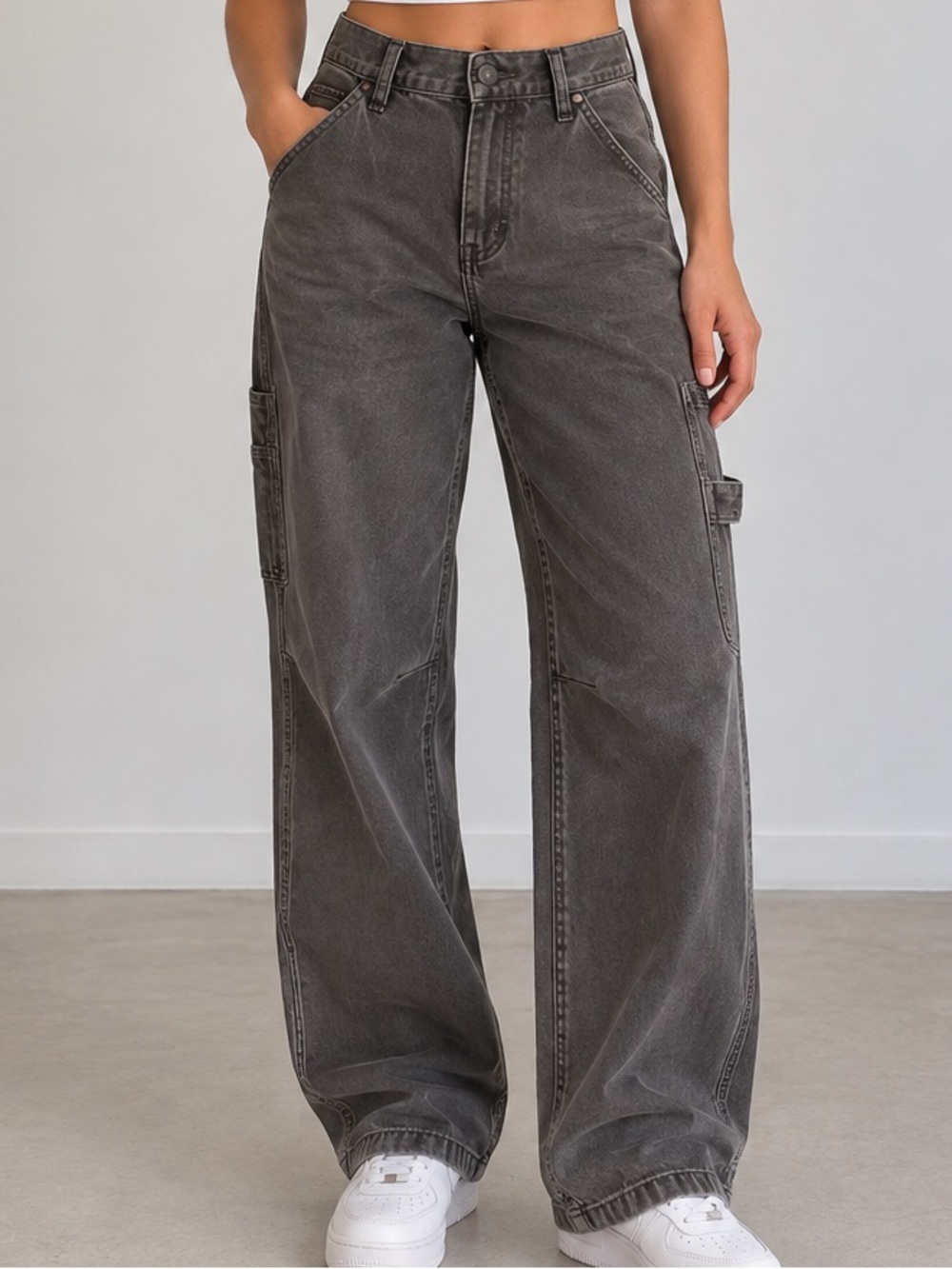 Garage Women’s Gray Wide-leg Carpenter Pants